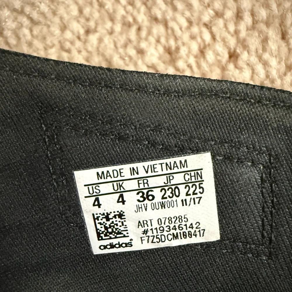 Adidas Slides - Picture 3 of 3